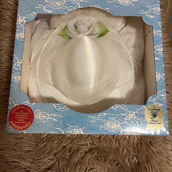 Wedding Dress and Hat - Picture 3 of 6